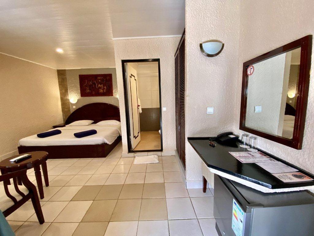 Senegambia Beach Hotel Kololi Kültér fotó